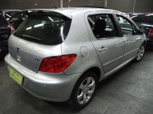 Imagem 8 de 11 de Peugeot 307 1.6 Flex Presence Pack Completo Teto 2012 Prata