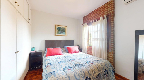 Casa Venta Gonnet 3 Dormitorios Y Escritorio