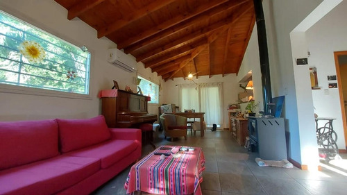 Casa En Venta - 3 Dormitorios 1 Baño - 1.120mts2 - Escobar