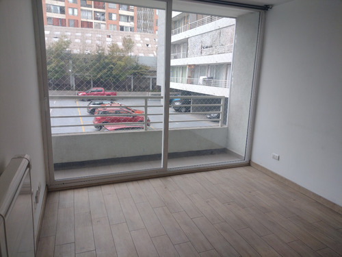 Arriendo Departamento Edificio Blanco Norte Recoleta