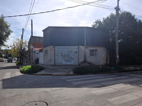 Deposito En Ochava, En 2 Plantas, C/entrada De Auto