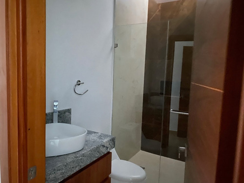 Imagen 11 de 14 de Casa En Renta Solares Coto Soare 2