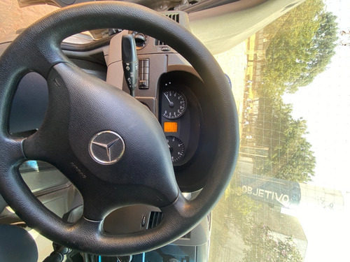 Imagem 9 de 9 de Van Mercedes Benz Sprinter 415 Ano 14/15 - 19 Lugares
