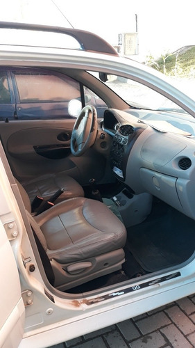 Imagem 8 de 11 de Chery Chery Qq 2012 1.1 16v 5p