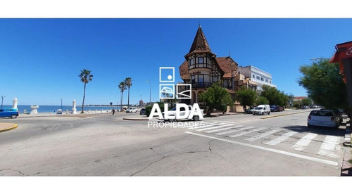 Local Comercial Centro Piriápolis Venta Lo102060