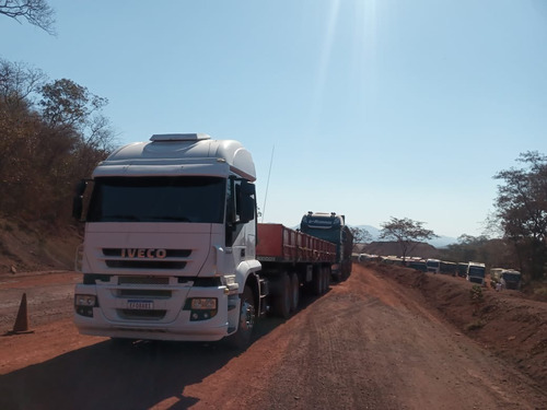 Imagem 9 de 13 de Iveco Stralis Ano 2008