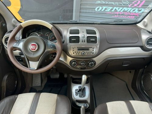 Fiat Grand Siena 1.6 16v Essence Flex Dualogic 4p