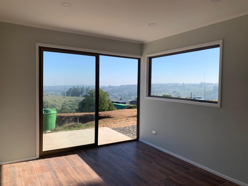 Maravillosa Casa Con Vista Al Valle Y Al Mar