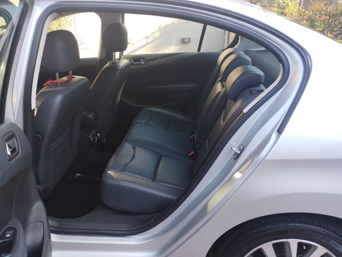 Peugeot 408 1.6 Feline Hdi 115cv