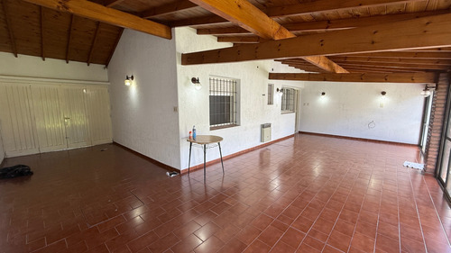Venta Casa 2 Dormitorios San Miguel Con Cochera
