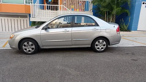 Kia Cerato 1.6 Lx
