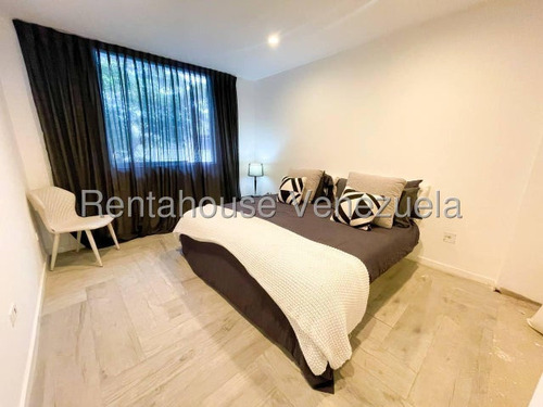 Santa Paula , Casa En Venta , 25-13411 Mim