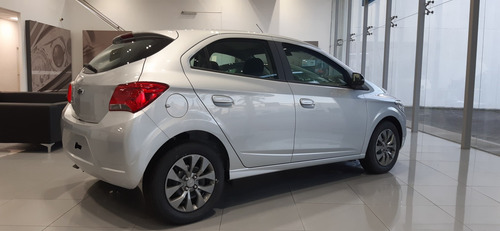 Imagen 2 de 8 de Chevrolet Onix 1.4 Black Edition 1.4 Jt