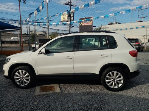 Imagen 1 de 12 de Tiguan Sport 2015 De Cochera
