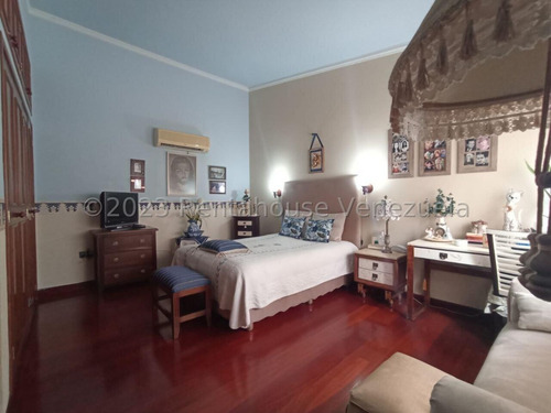 *jl/ Casa En Venta La Rosaleda Barquisimeto Lara, Venezuela/josé López/ # 25-12402 / 173 M²