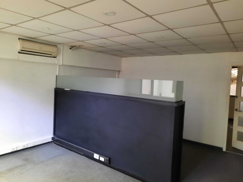 Gran Galpon Con Local Comercial (84811)