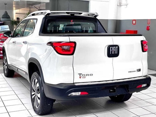 Imagen 16 de 25 de Fiat Toro Freedom O Volcano 2023 Tomo Usadas Hilux Amarok Z-