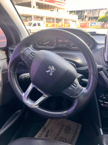 Peugeot 2008 1.6 Feline