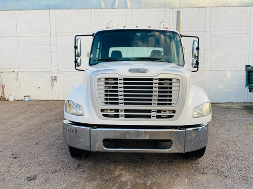 Imagen 5 de 14 de Freightliner Mulita Año 2004 Nacionalizado Con Pleto
