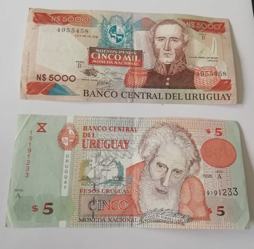  2 Billetes De Cinco Pesos Uruguayos