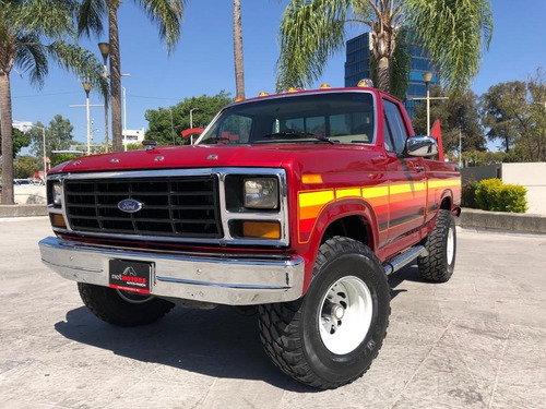 Imagen 2 de 14 de Ford Tipo Explorer 1984