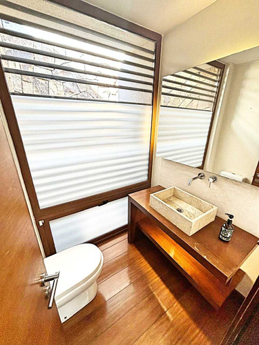 Lo Barnechea // Hermosa Casa En Condominio (101550)