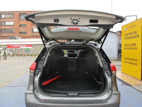 Nissan X-trail T32 4x4 2500cc At Aa