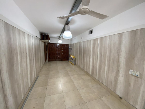 Imagen 5 de 30 de Casa En Venta - 5 Amb. - Ramos Mejia Sur -
