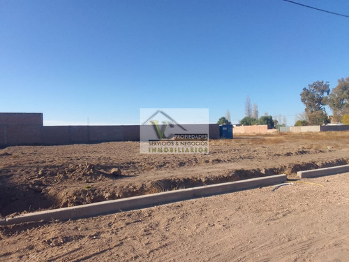  Lotes 400 M2. Escritura/ Serv. Calle Gutember. San Rafael