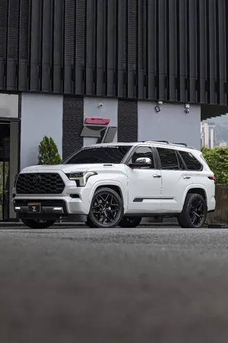 Toyota Sequoia Capstone 3.4 B2+ 2024