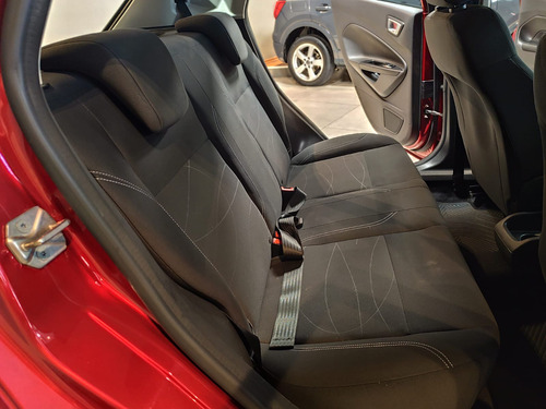 Ford Fiesta Kinetic 1.6 Se Powershift 120cv Cassano