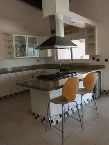 Imagen 9 de 21 de Venta De Casa Quinta En Guacuco Country Club