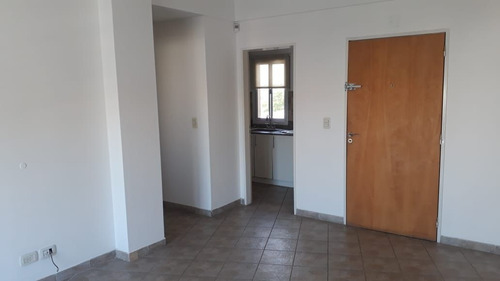 Imagen 6 de 9 de Departamento En Venta En San Miguel