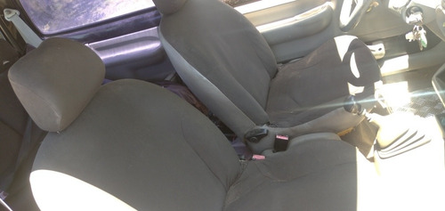 Imagen 8 de 9 de Renault Twingo 2001 1.2 Authentique