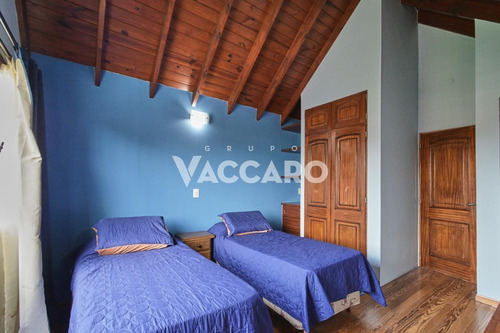 Imagen 18 de 30 de Casa En Venta Castelar Con Pileta