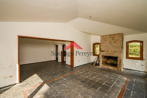 Oportundiad En Venta Casa Cinco Dormitorios Playa Mansa- Ref: 5437