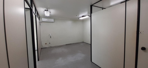 Imagem 4 de 9 de Sala Comercial Para Venda Em Bragança Paulista, Centro, 2 Banheiros, 1 Vaga - Vco367_2-1066658