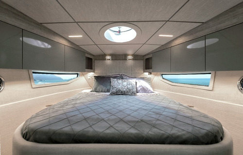 Imagem 5 de 18 de Sedna 47 Ht - 2019 - 2x Volvo D6 370 Hp - Ñ Phantom Triton
