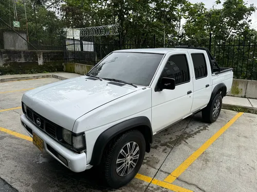 Nissan D21 2.4 4x2