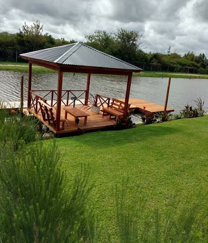 Imagen 1 de 10 de Diseño Y Construccion, Muelles, Pergolas, Estacadas Y Mas