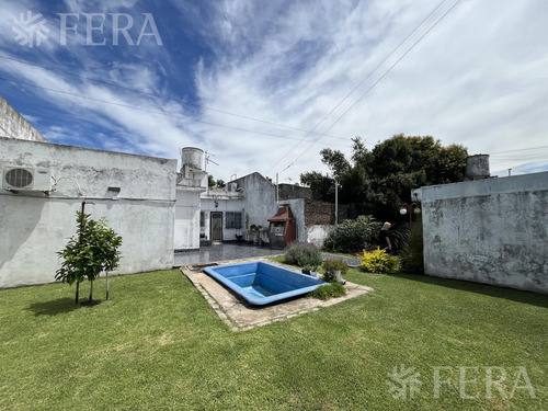 Venta De Casa 3 Ambientes Con Galpon Y Patio En Wilde