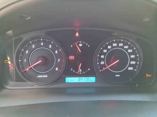 Chevrolet Captiva Ls 2.4 Mt 7 Asientos 2015 Sarhou