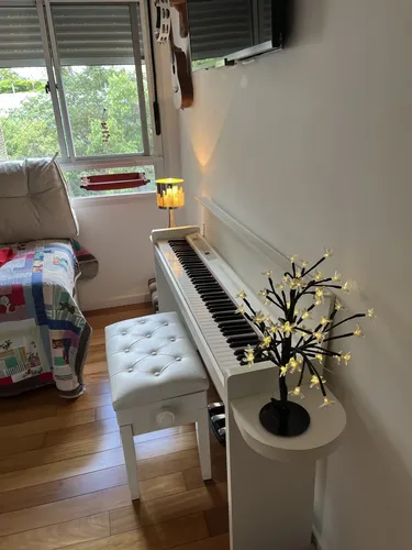Piano Digital Korg Lp 380 Branco Teclado 88 Teclas Com Móvel