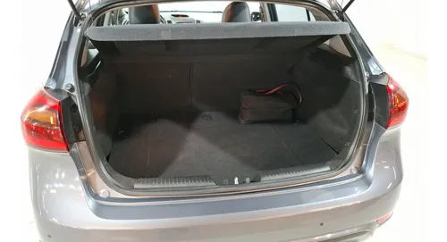Kia Forte 2.0 SX MT