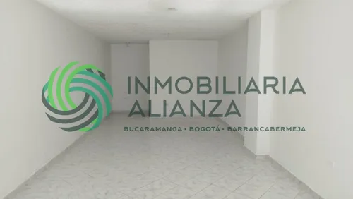 Local En Arriendo En Antonia Santos Centro. Cod A15739