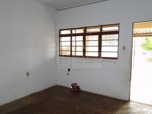 Imagem 3 de 6 de Venda De Casas / Padrão Na Cidade De Araraquara 5792
