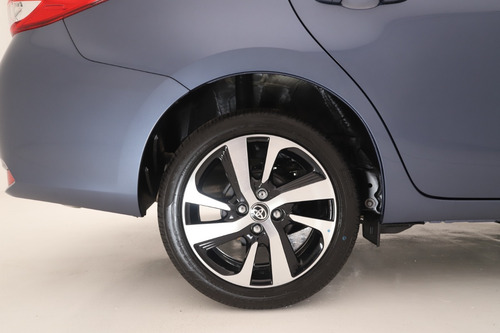 Imagen 16 de 25 de Toyota Yaris 1.5 Xls Pack Cvt Sedan 4p 0km 2023
