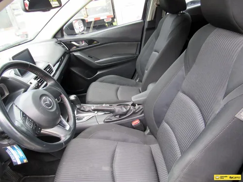 Mazda 3 2.0 Touring