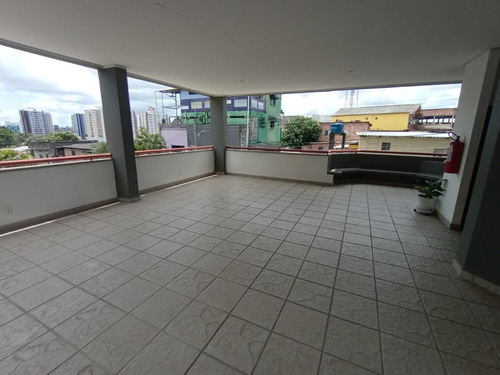 Alugo Apartamento De Três Quartos No Bairro N.s.das Graças.
