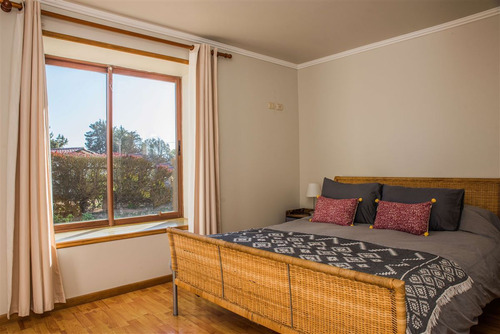 Preciosa Casa Estilo Chilena- Maitencillo